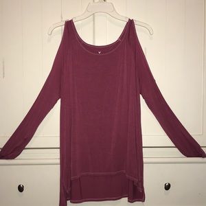 Soft and sexy American eagle shirt